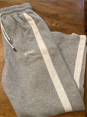 Youngla sweats